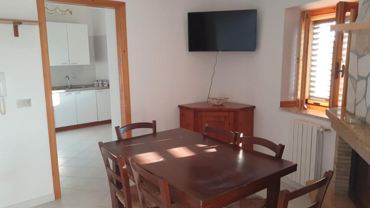 Aieta Appartamento "Al Borgo Antico" מראה חיצוני תמונה